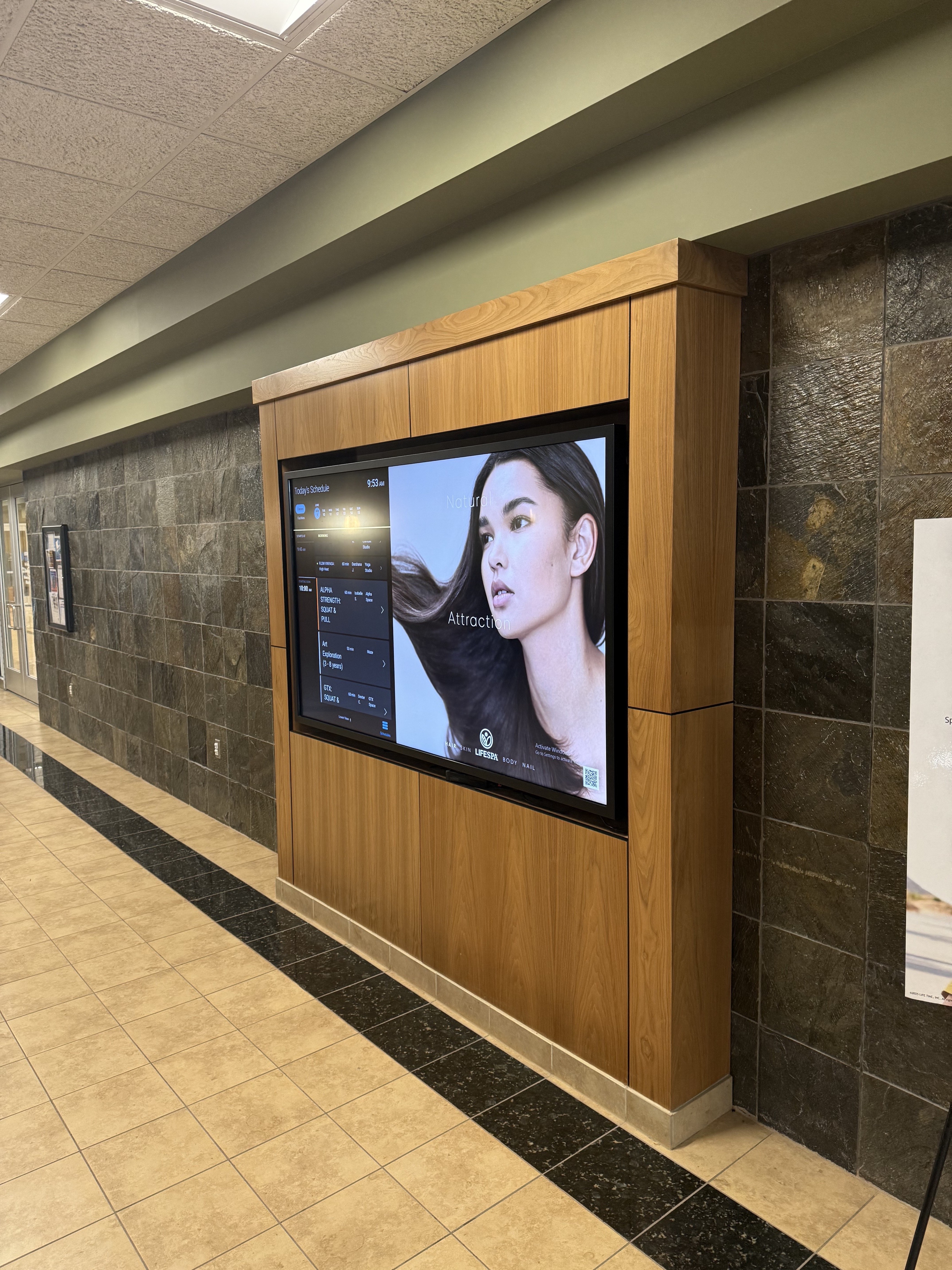 Commercial Digital Signage